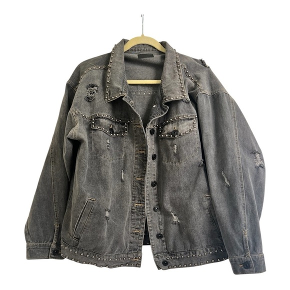 💥REDUCED💥UMGEE Distressed Denim Jacket with non functional Pockets & Studs Large - Picture 1 of 13